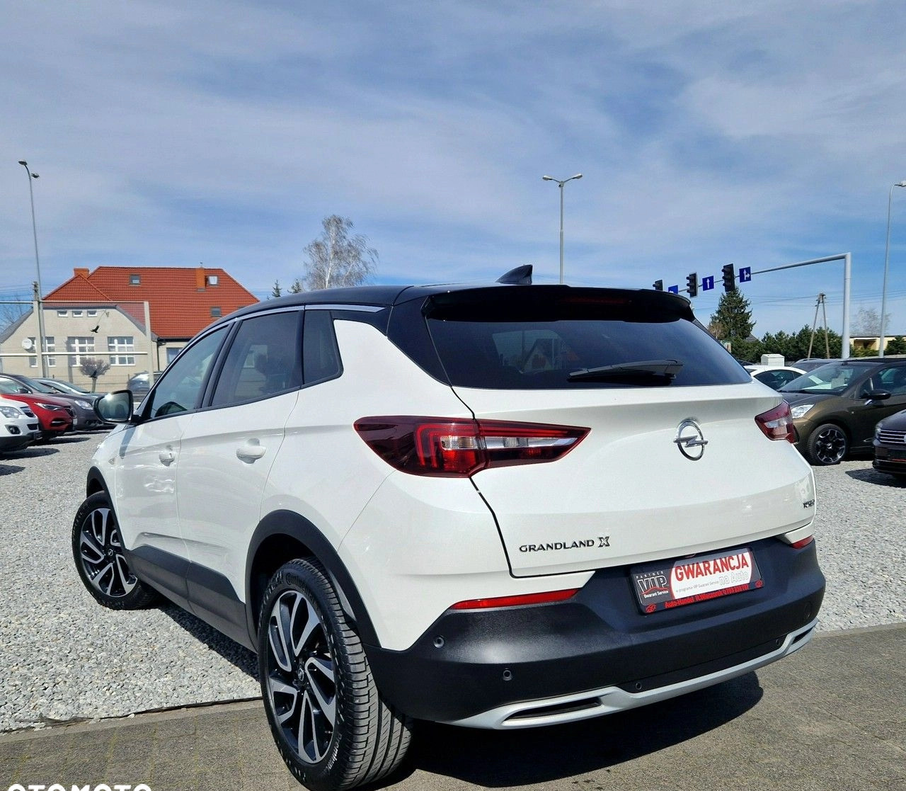 Opel Grandland X cena 69999 przebieg: 79000, rok produkcji 2018 z Dębno małe 781